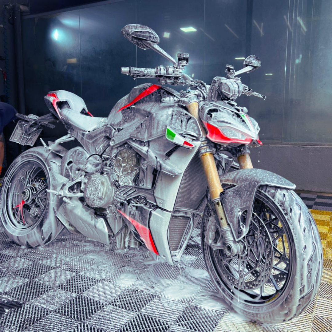 Lavagem Premium de moto